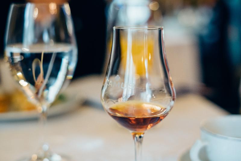 Cognac Borderies VS - Eaux-de-vie et liqueurs - Photo de Kārlis Dambrāns - 101Pairing.com