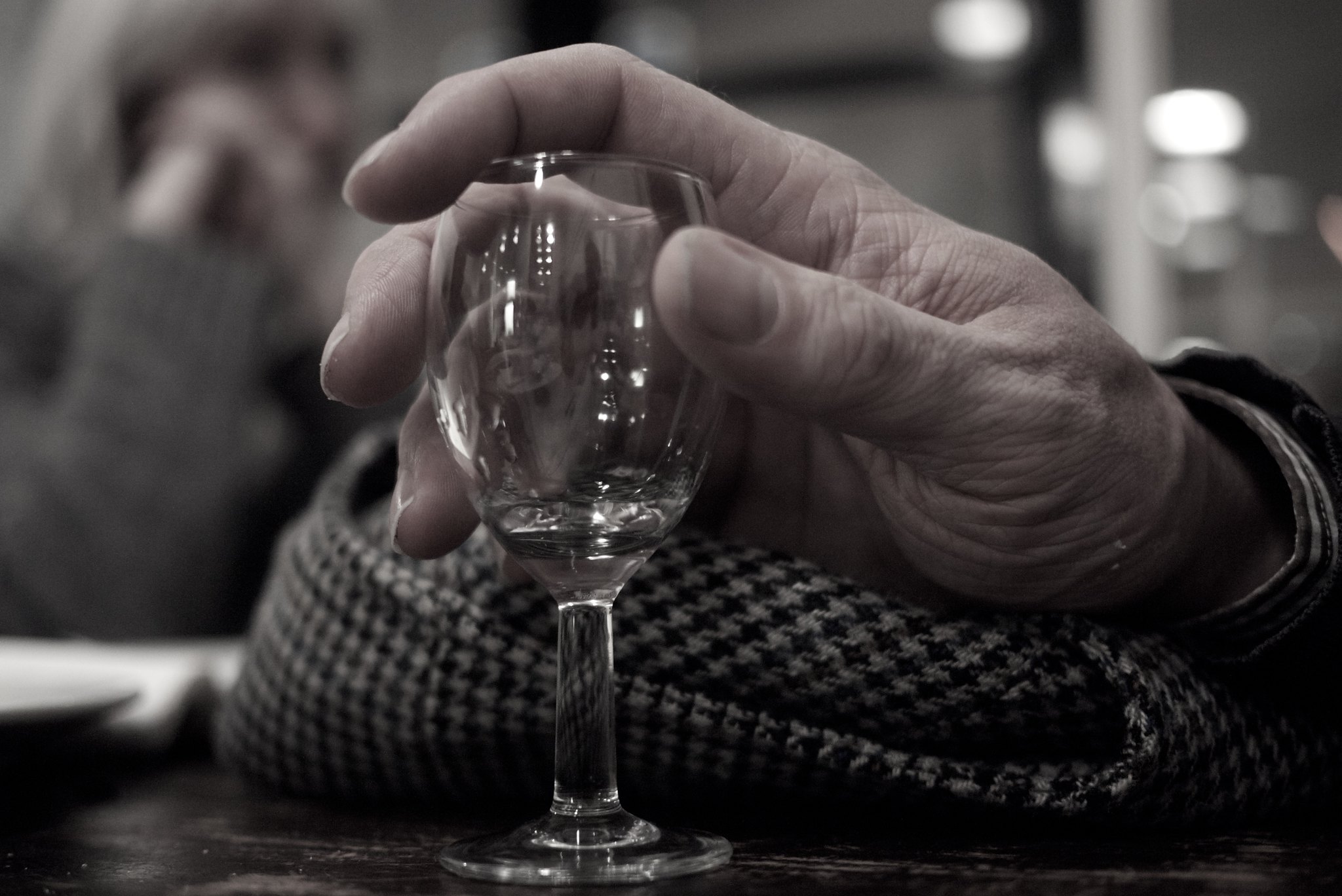 Eau-de-vie de vin de Savoie - Eaux-de-vie et liqueurs - Photo de Rob Sinclair - 101Pairing.com