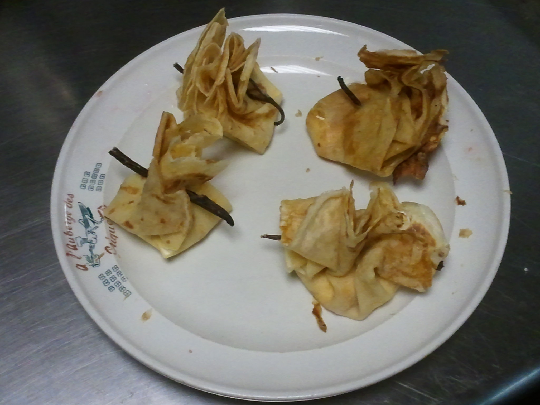 Aumônière de crêpe à la pomme - Photo de Antoine Bertier - 101Pairing.com