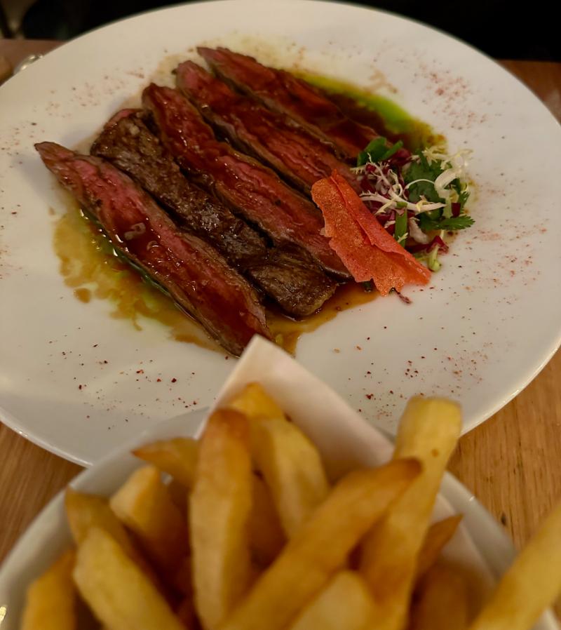 Bavette d’aloyau à l’échalote - Photo de F Delventhal - 101Pairing.com