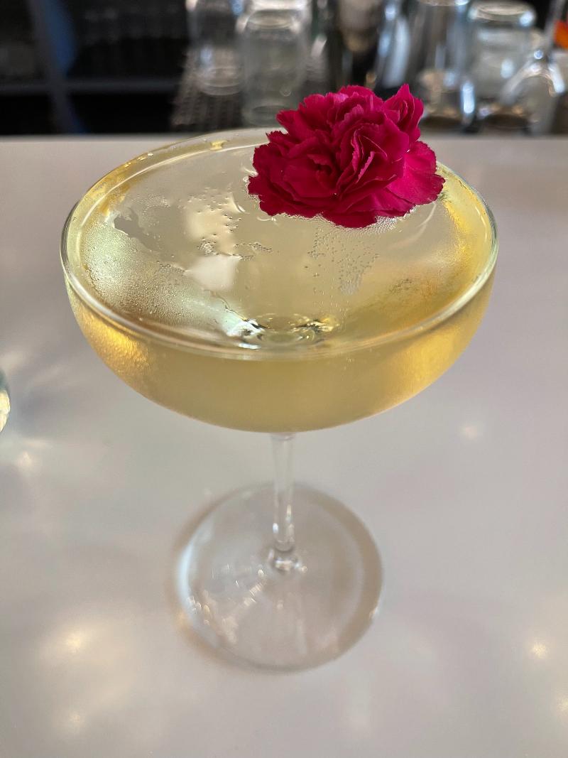 Crémant de la Loire Blanc Sec - Vins effervescents blancs - Photo de Sarah Stierch - 101Pairing.com