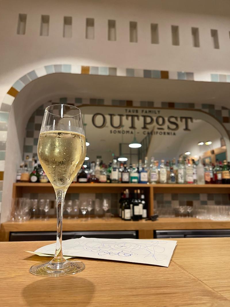 Crémant du Jura Blanc de noirs Demi-sec - Vins effervescents blancs - Photo de Sarah Stierch - 101Pairing.com