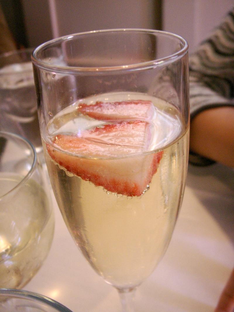 Vouvray Mousseux Demi-sec - Vins effervescents blancs - Photo de Daniel Lobo - 101Pairing.com