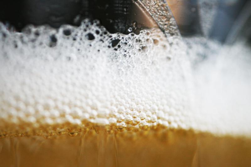 Champagne Grand cru Ambonnay Blanc Demi-sec - Vins effervescents blancs - Photo de Quinn Dombrowski - 101Pairing.com