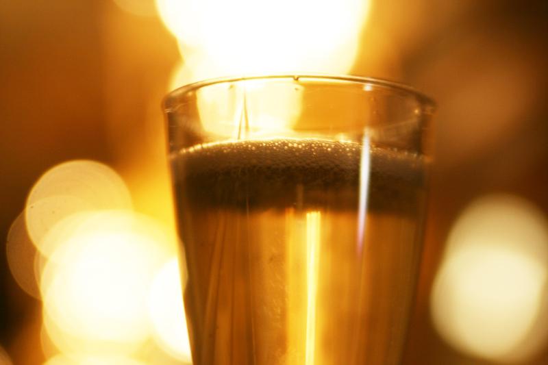 Champagne Blanc de noirs Sec Millésimé - Vins effervescents blancs - Photo de Quinn Dombrowski - 101Pairing.com