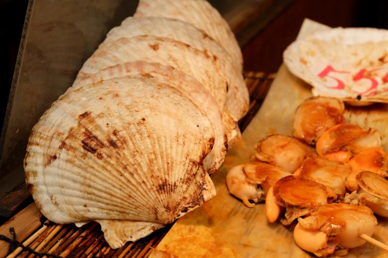 Brochettes de pétoncles aux agrumes - Photo de Michelle Lai Lai - 101Pairing.com