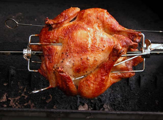 Coquelet rôti à la broche - Photo de Don LaVange - 101Pairing.com