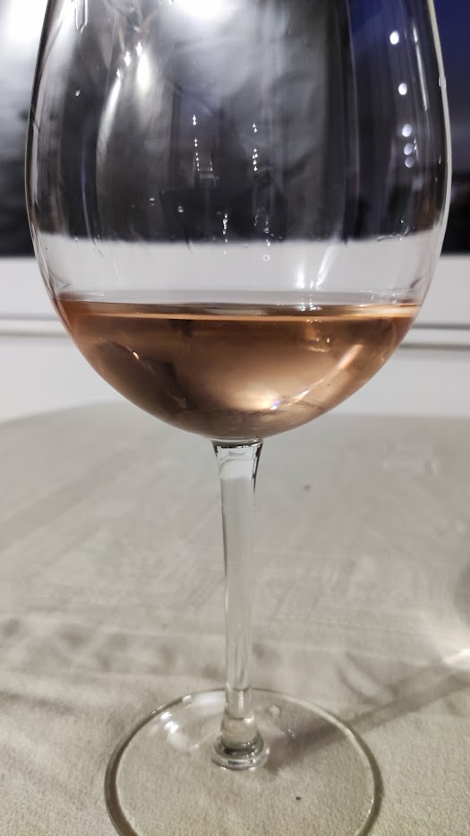 Costières de Nîmes Rosé - Vins tranquilles rosés - Photo de Sylvain Torchet - 101Pairing.com