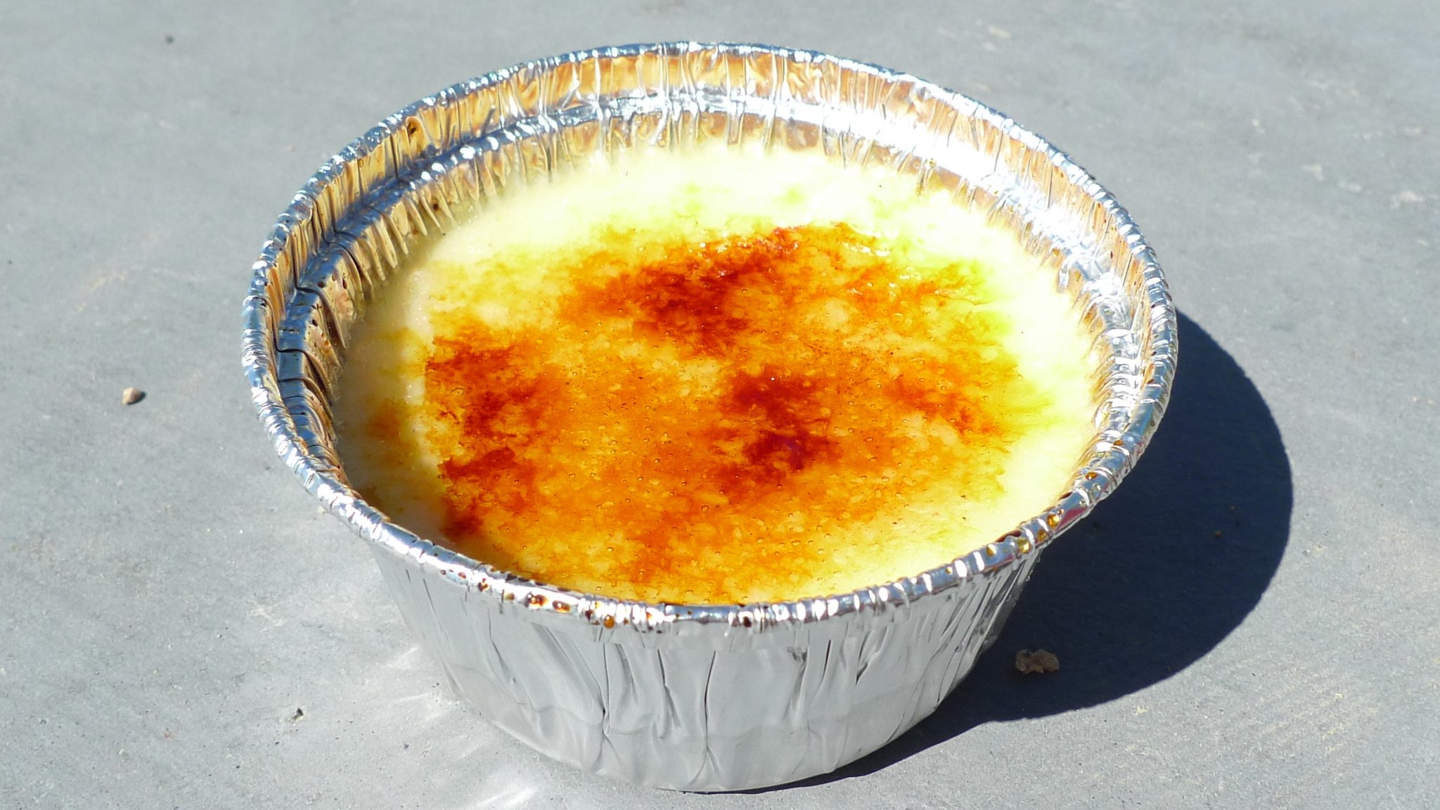 Crème brûlée à la vanille - Photo de Arnold Gatilao - 101Pairing.com