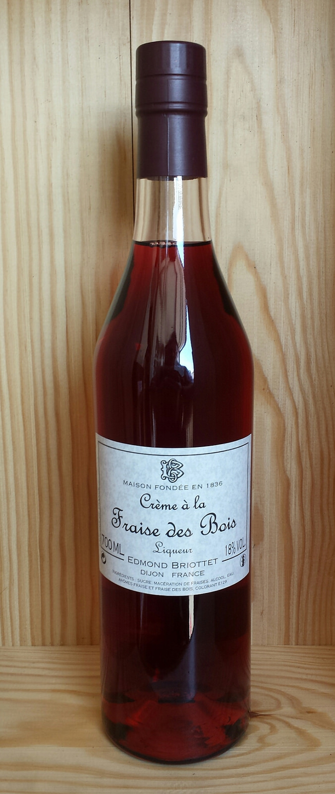 Liqueur de fraise des bois - Eaux-de-vie et liqueurs - Photo de Dominic Lockyer - 101Pairing.com