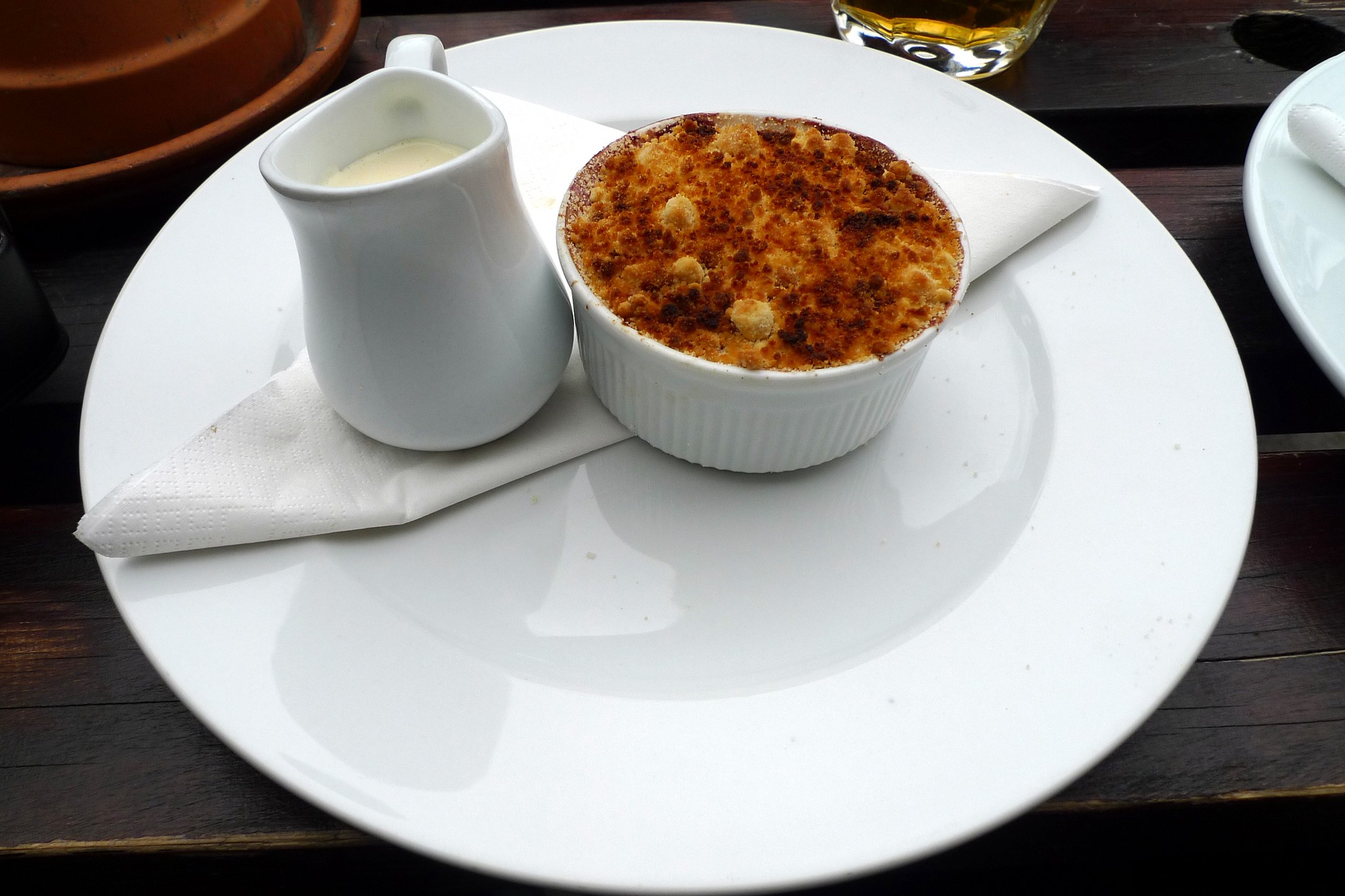 Crumble à la mûre - Photo de Ewan Munro - 101Pairing.com