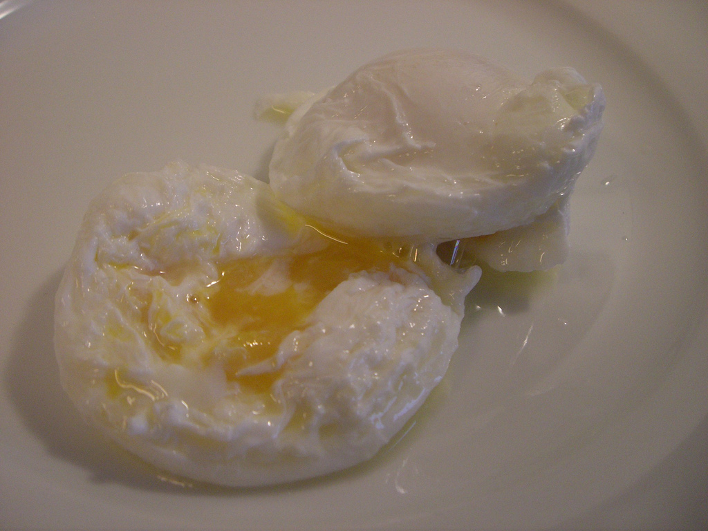 Oeufs pochés à la provençale - Photo de chispita_666 - 101Pairing.com