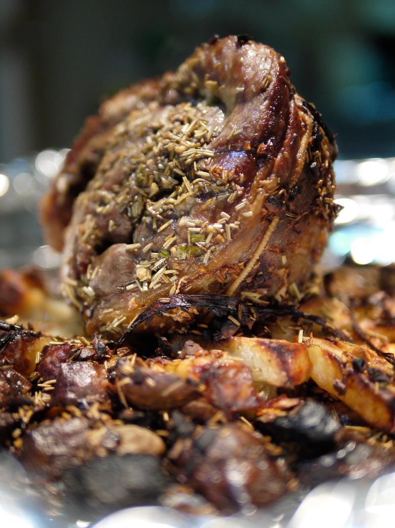 Épaule d’agneau rôtie - Photo de B HU - 101Pairing.com