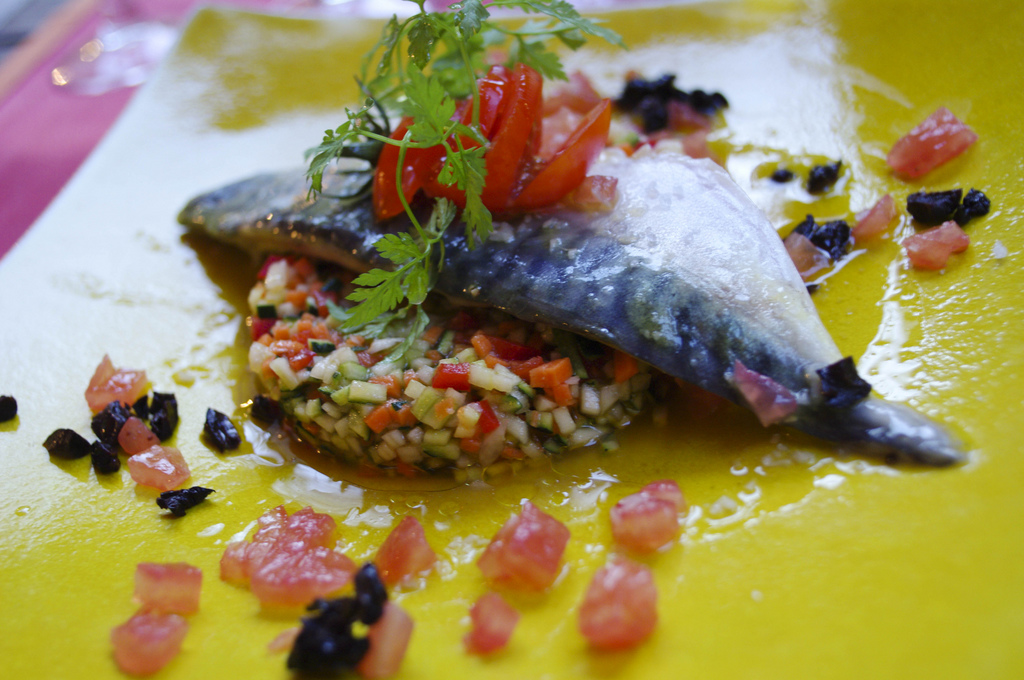 Filet de maquereau mariné au vin blanc - Photo de Raphaël Labbé - 101Pairing.com