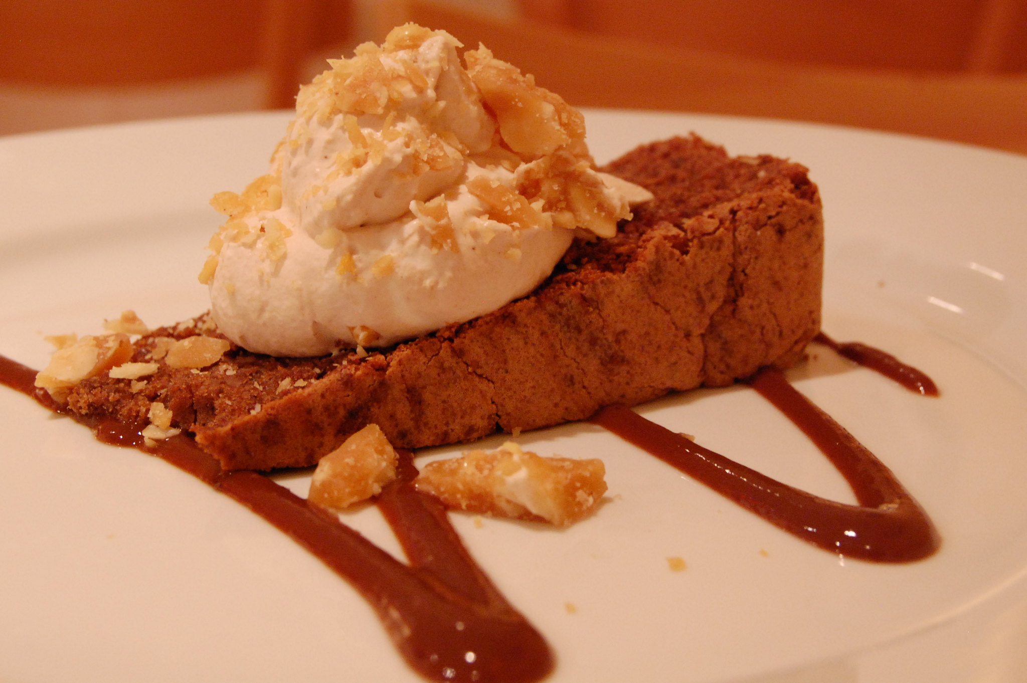 Gâteau aux noisettes - Photo de stu_spivack - 101Pairing.com