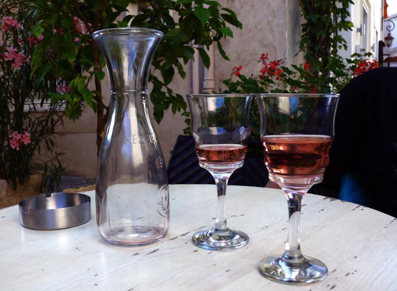Luberon Rosé - Vins tranquilles rosés - Photo de nadia & massimo - 101Pairing.com