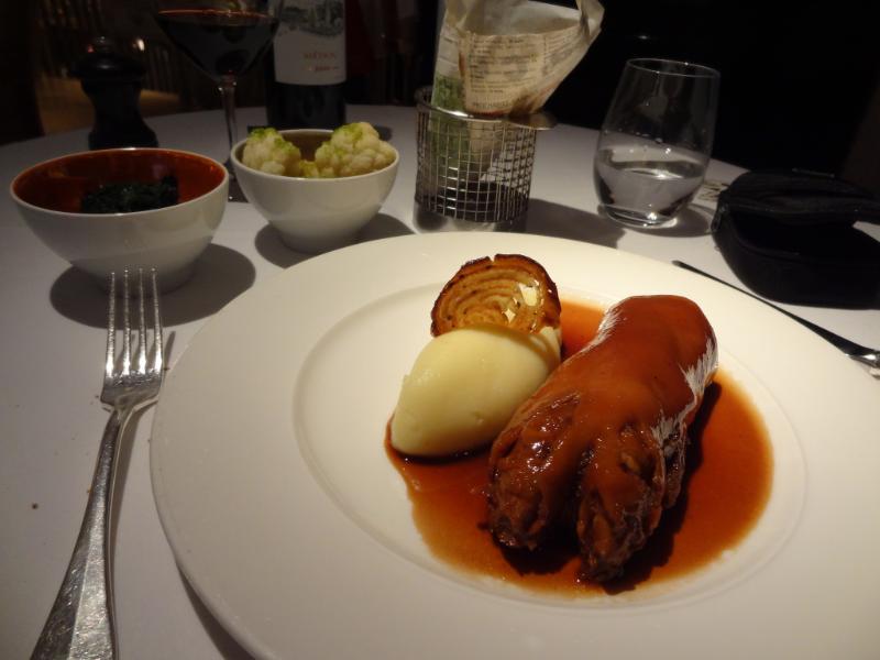 Pied de porc aux morilles - Photo de Ross Bruniges - 101Pairing.com