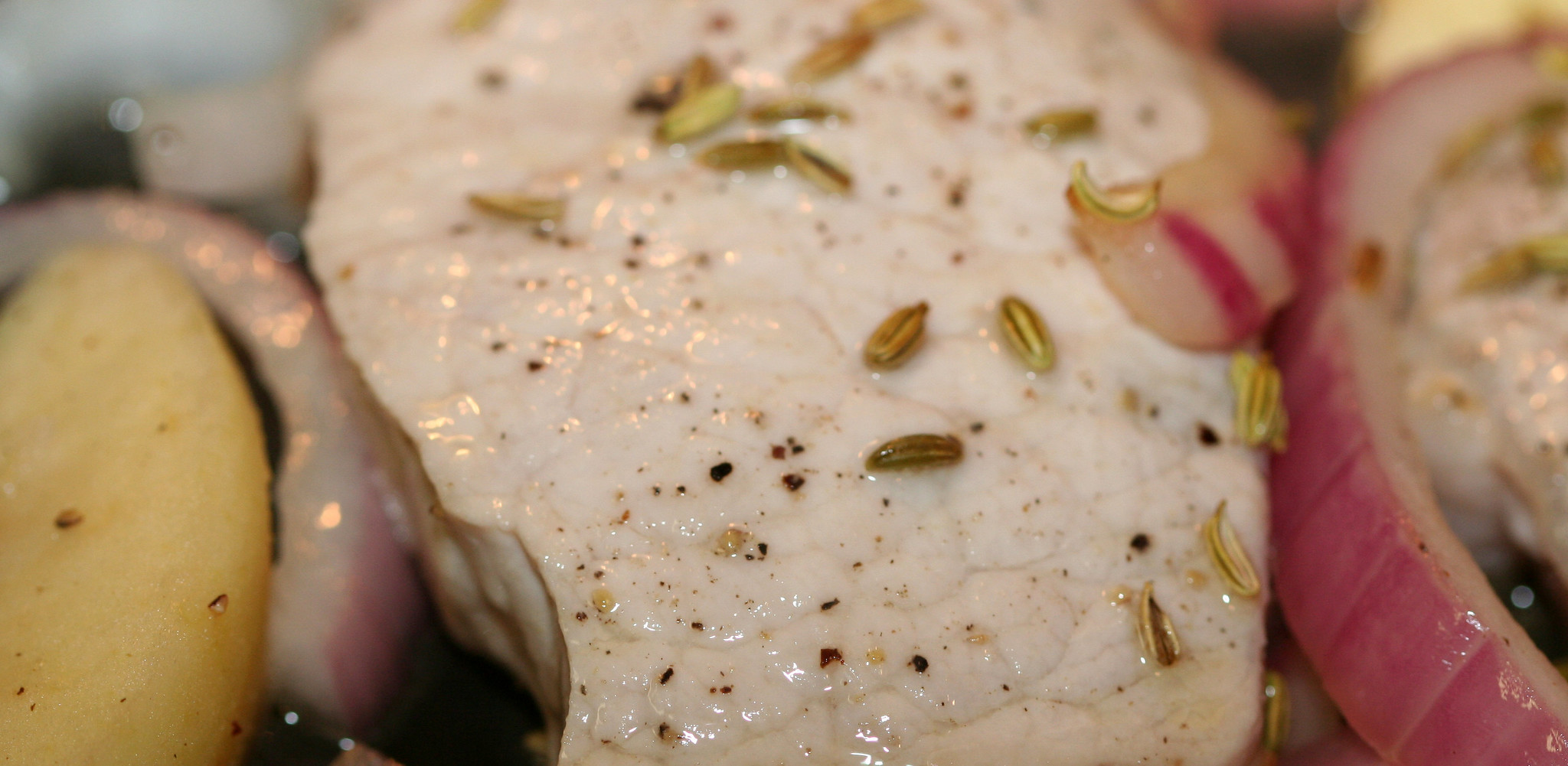 Filet mignon de porc aux pommes - Photo de Sharon Mollerus - 101Pairing.com