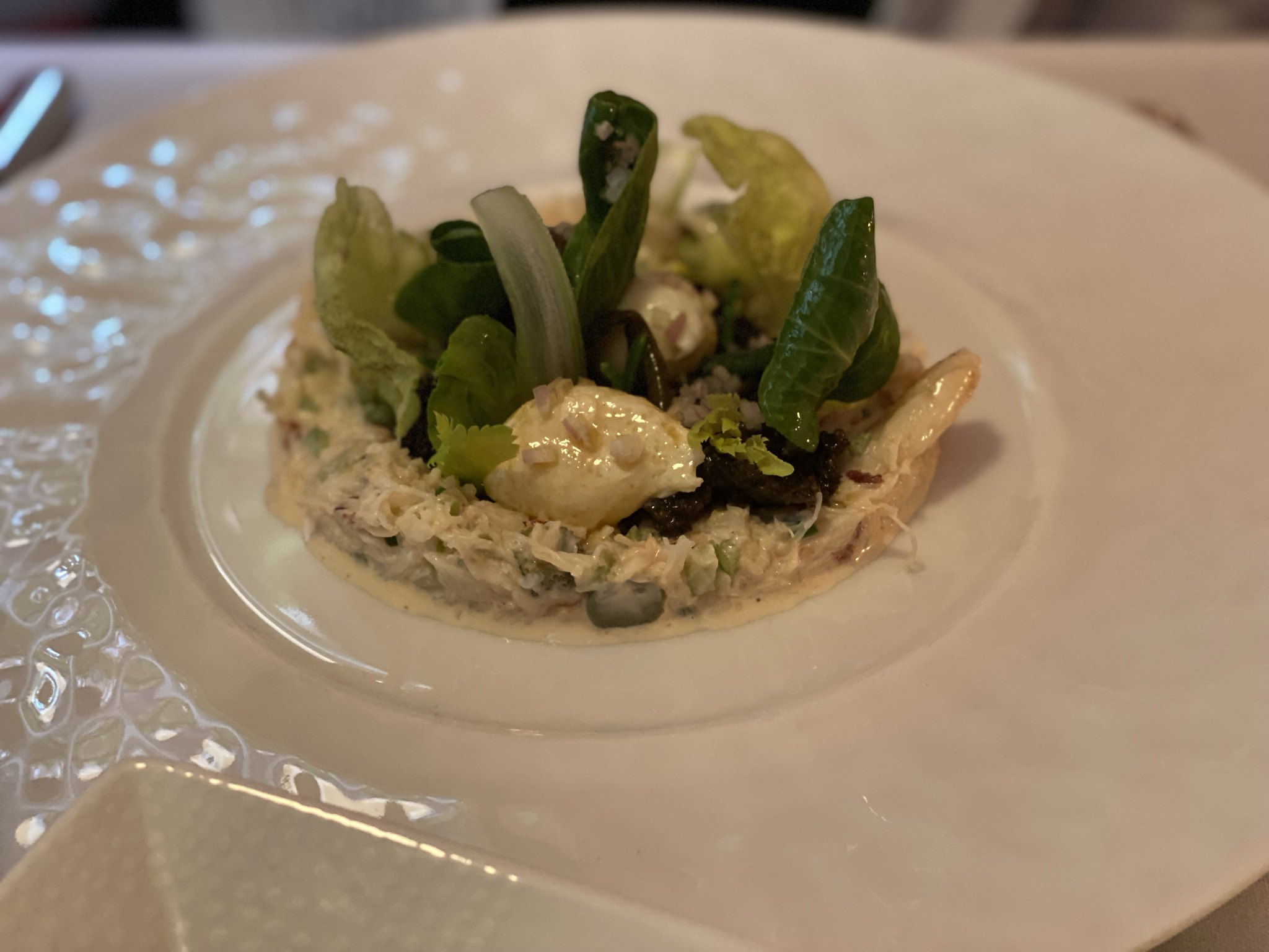 Salade de crabe aux herbes - Photo de Yanay Rosen - 101Pairing.com