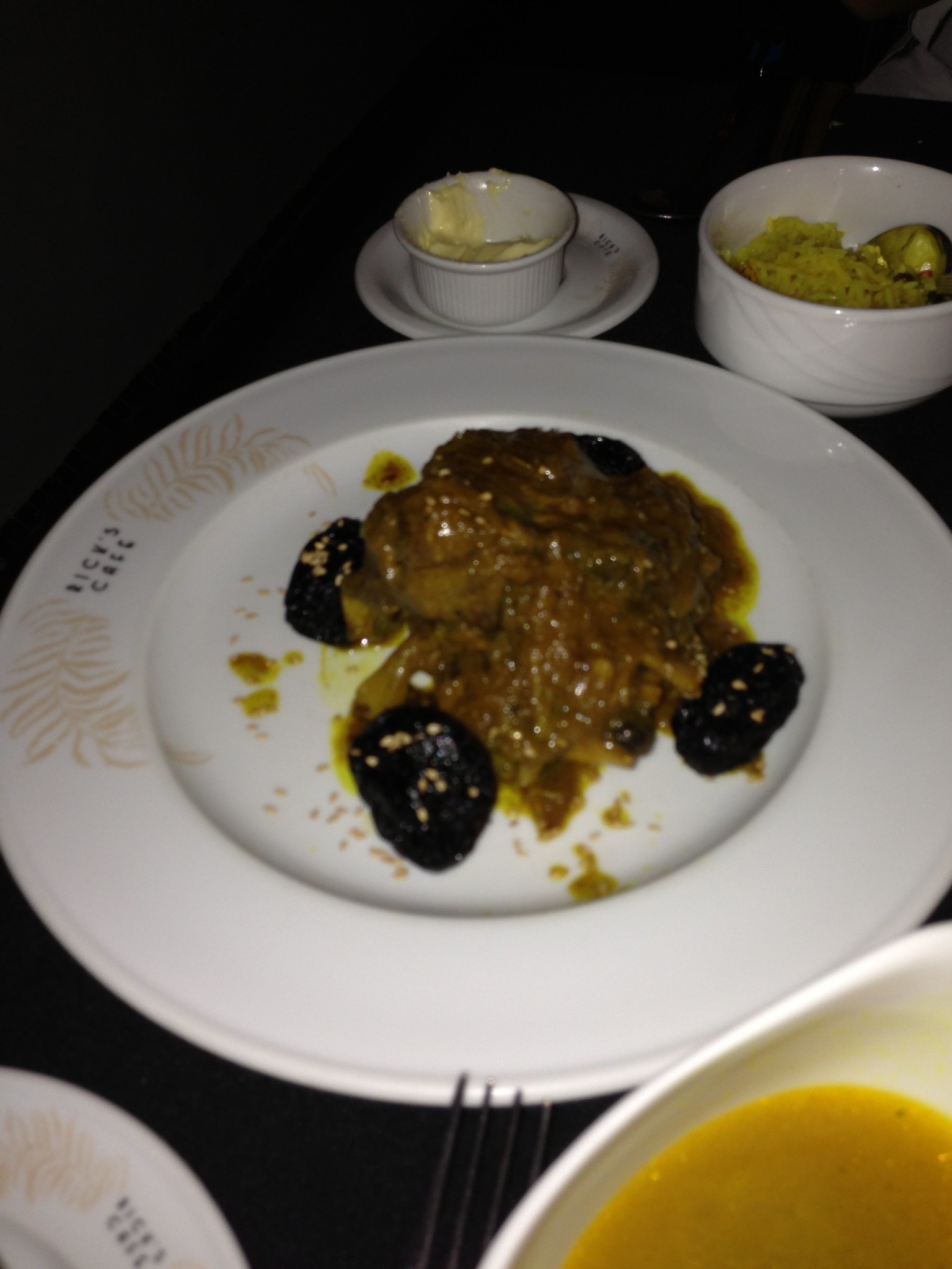 Tajine d’agneau aux pruneaux - Photo de Michael Stout - 101Pairing.com