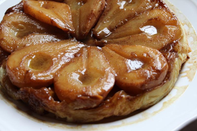 Tarte Tatin à la poire et glace à la cannelle - Photo de manuela barattini - 101Pairing.com