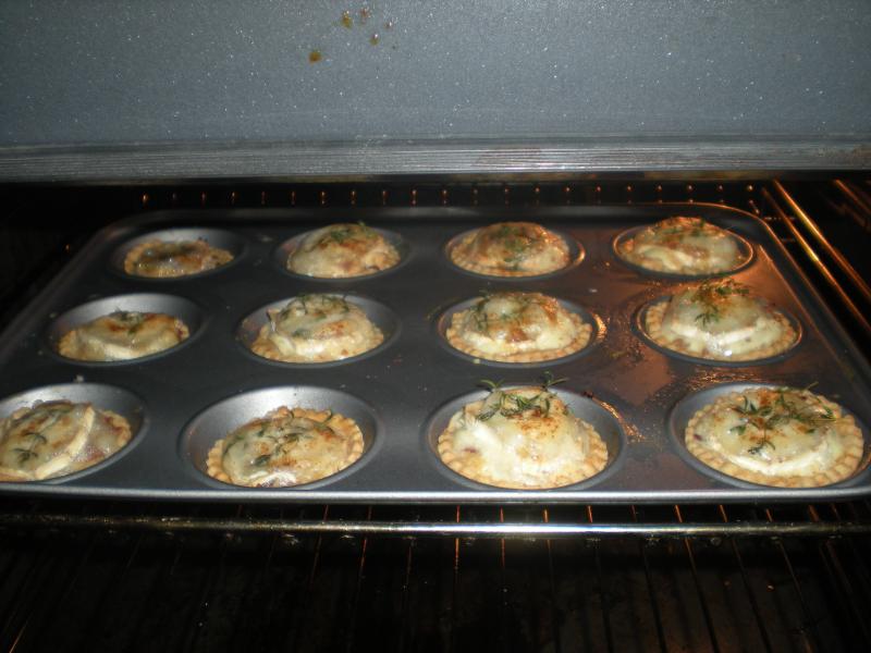 Toast de fromage de chèvre au miel et au thym - Photo de Kat Sommers - 101Pairing.com