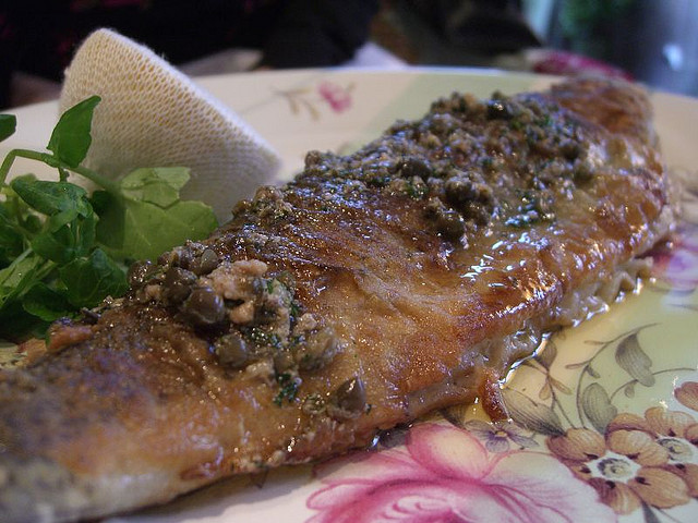 Truite sauce meunière - Photo de Alpha - 101Pairing.com