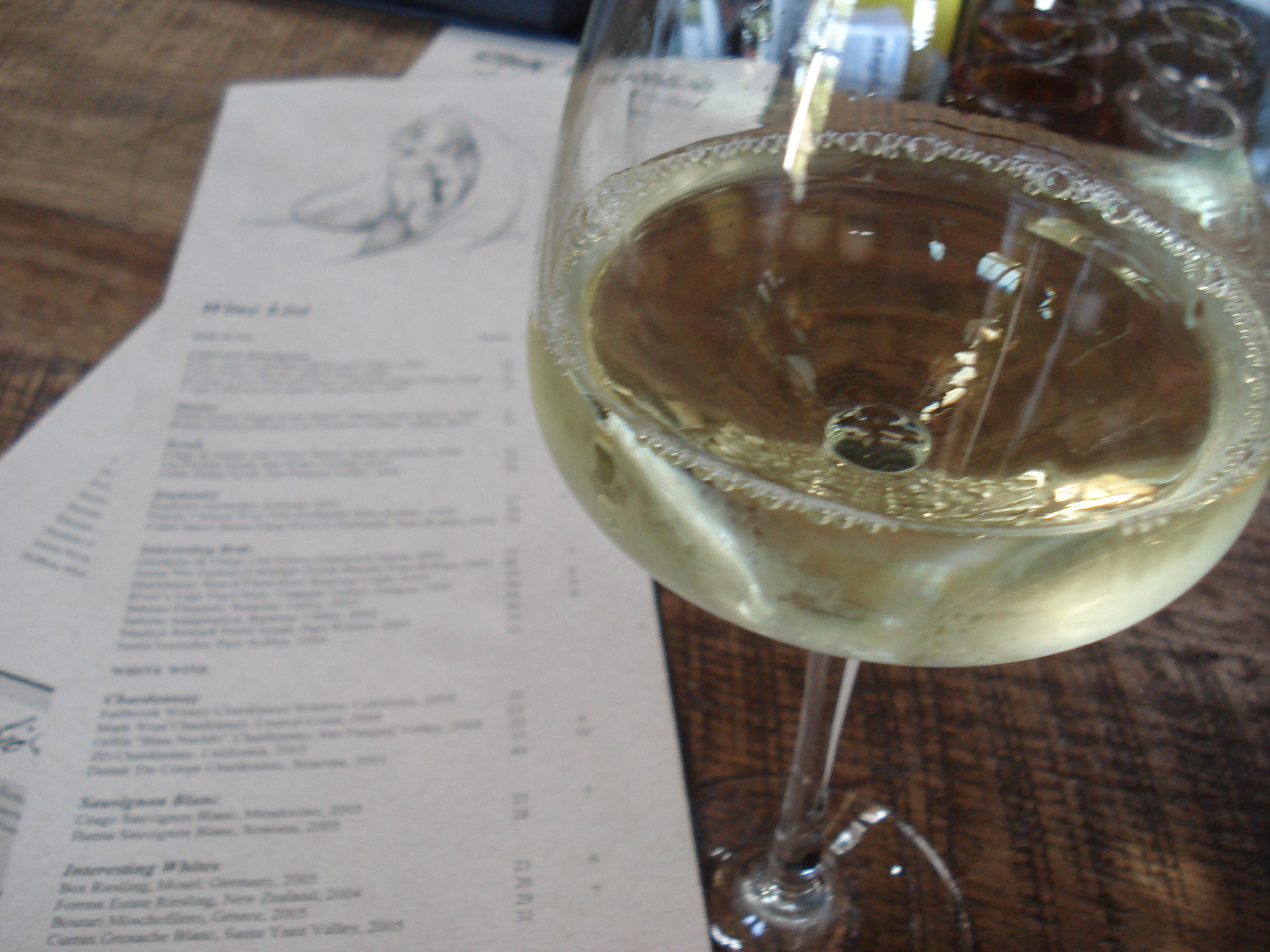 Alsace Coteaux du Haut-Koenigsbourg Riesling - Vins tranquilles blancs - Photo de Erin Stevenson O'Connor - 101Pairing.com