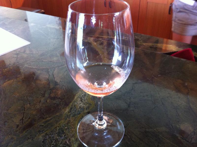 Bourgogne Epineuil Rosé - Vins tranquilles rosés - Photo de Jen Arrr - 101Pairing.com