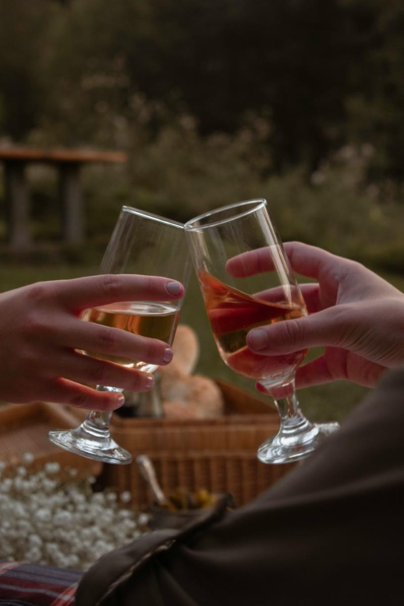 Coteaux du Layon - Vins moelleux et liquoreux blancs - Photo de Mariah Hewines - 101Pairing.com