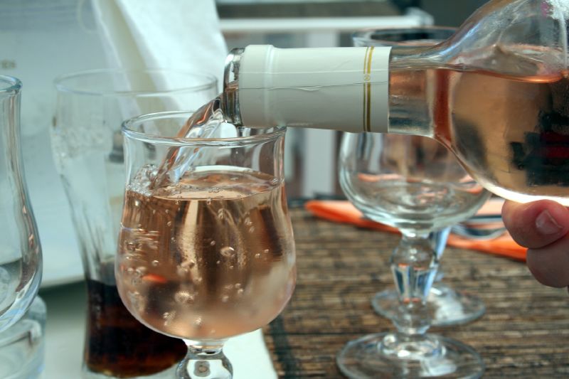 Vin de Corse Rosé - Vins tranquilles rosés - Photo de Boxley - 101Pairing.com