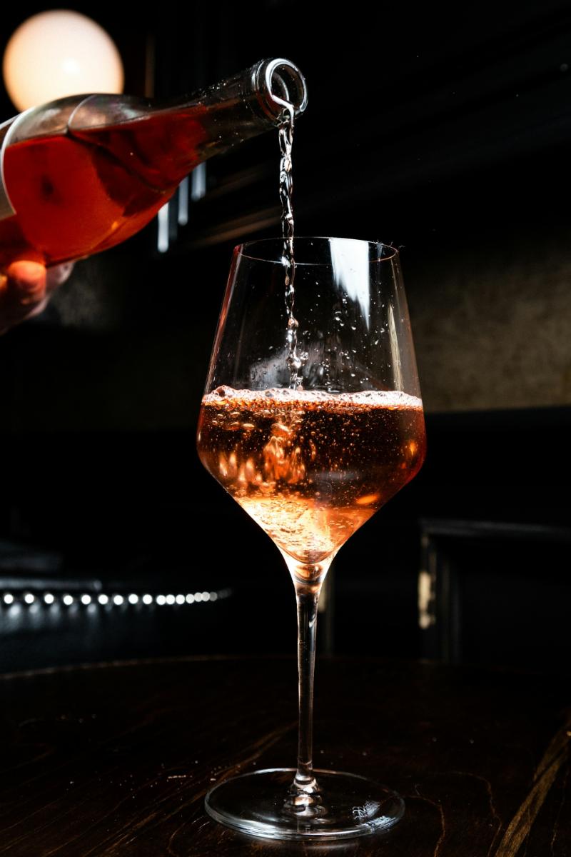 Champagne Grand cru Bouzy Rosé Sec - Vins effervescents rosés - Photo de Kevin Kelly - 101Pairing.com
