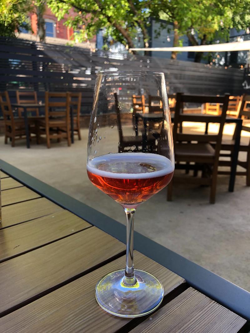 Champagne Premier cru Cumières Rosé Brut - Vins effervescents rosés - Photo de Sarah Stierch - 101Pairing.com