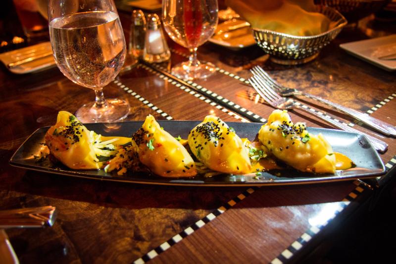 Vin de Savoie Pétillant Rosé Brut non dosé - Vins effervescents rosés - Photo de HarshLight - 101Pairing.com