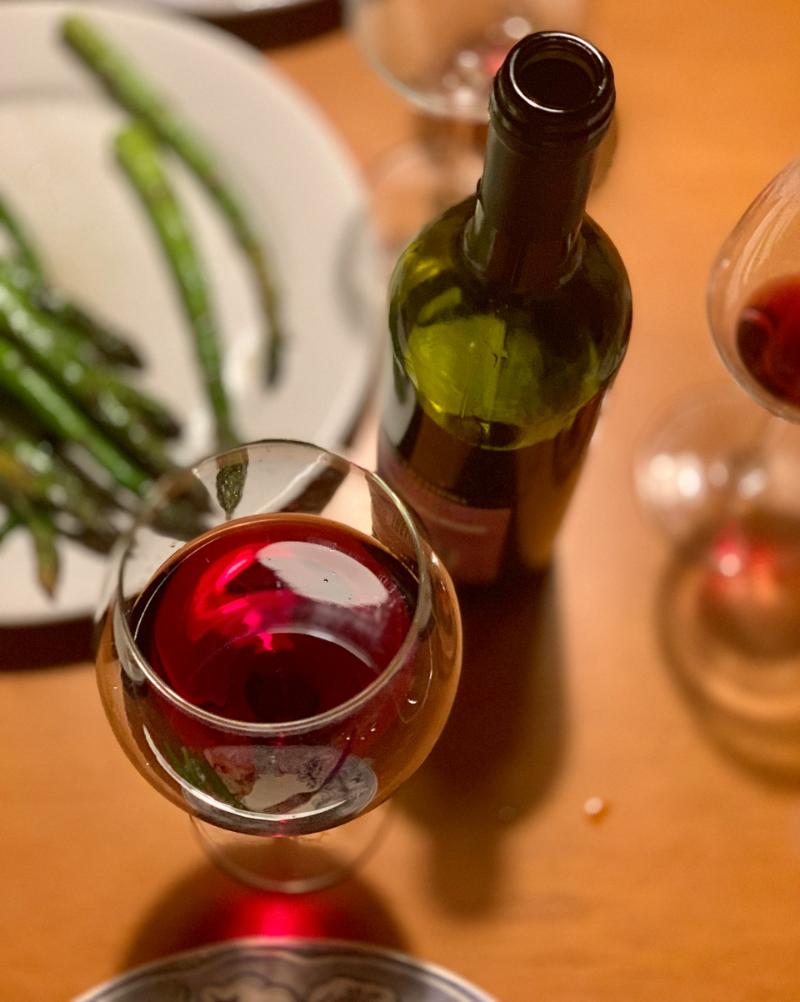 Bourgogne Chitry Rouge - Vins tranquilles rouges - Photo de Ariel Leek - 101Pairing.com