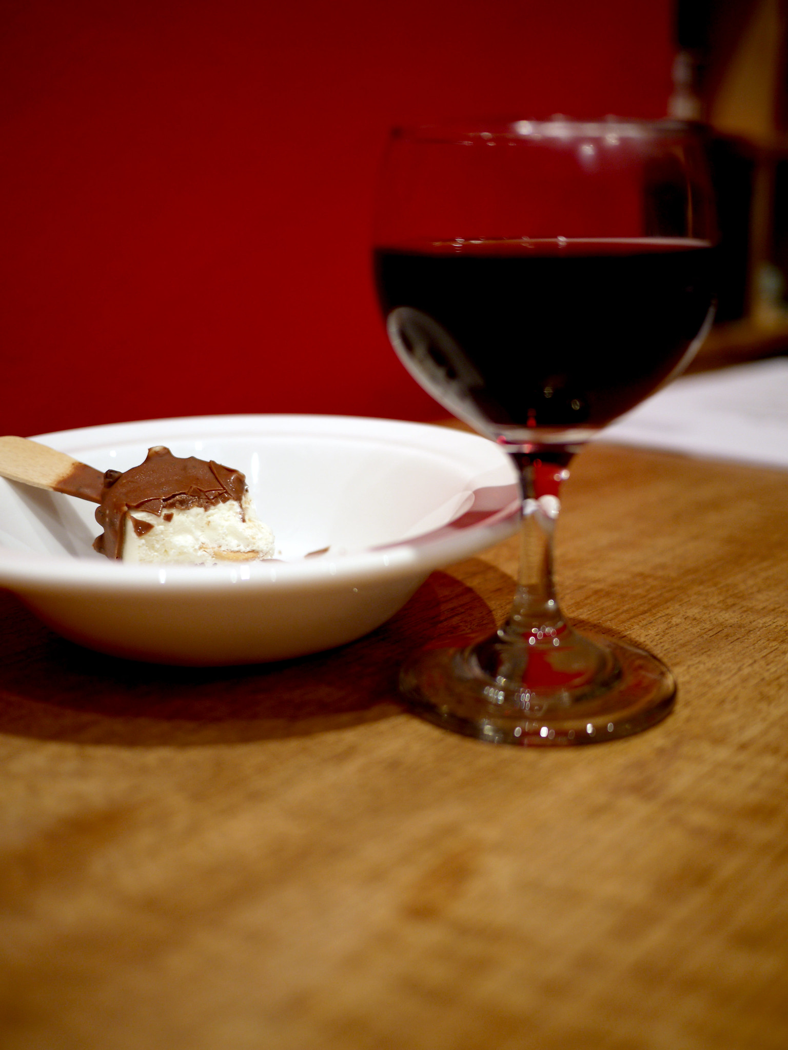 Côtes du Roussillon Villages Caramany - Vins tranquilles rouges - Photo de Brett Jordan - 101Pairing.com