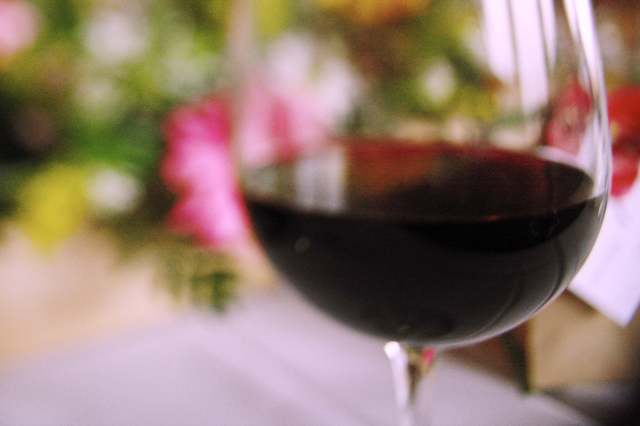 Vin de Corse Rouge - Vins tranquilles rouges - Photo de Andrea Rose - 101Pairing.com